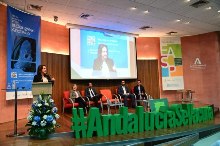 Presentaci N Del Calendario De Vacunaciones Andaluc A Con